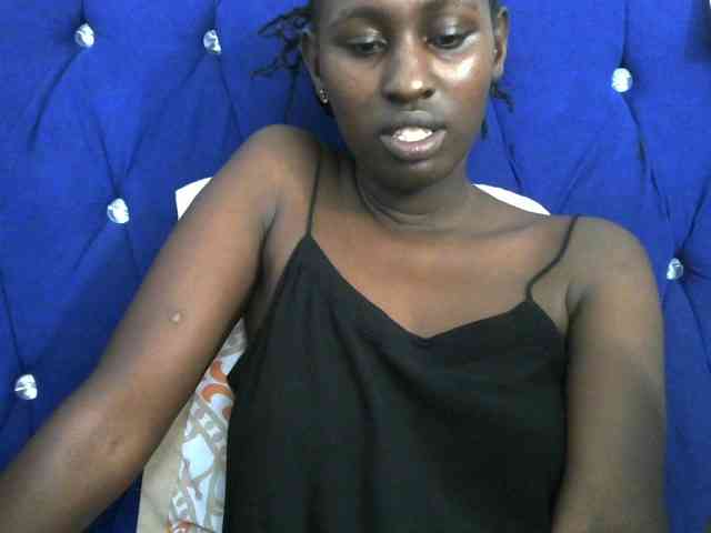 Africanqueen20 webcam