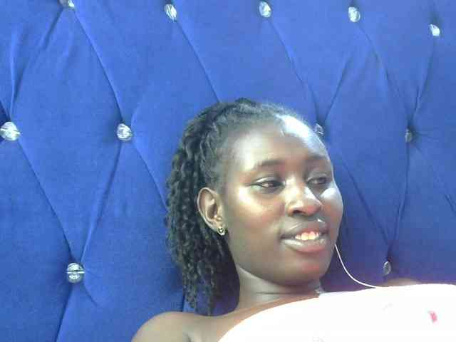 Africanqueen20 webcam