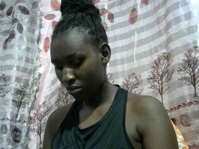 Africanqueen20 webcam