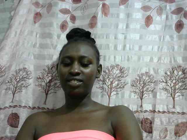 Africanqueen20 webcam