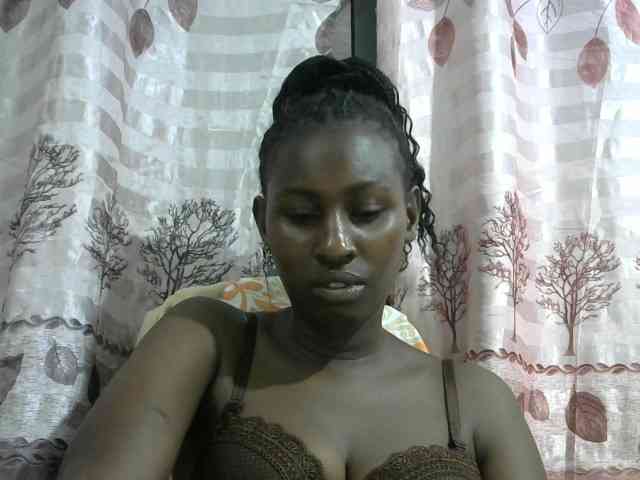 Africanqueen20 webcam