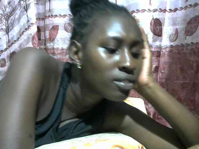 Africanqueen20 webcam