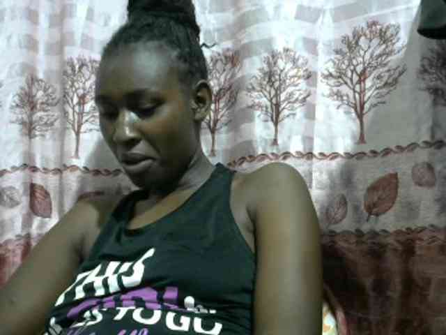 Africanqueen20 webcam