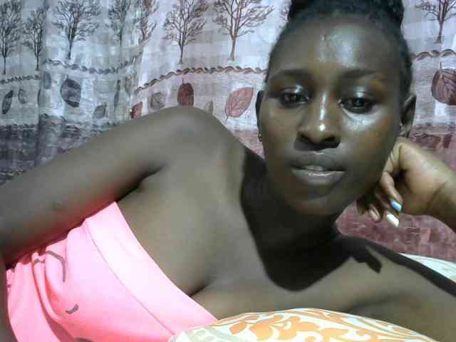 Africanqueen20 webcam