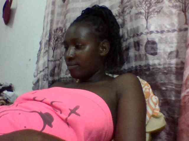 Africanqueen20 webcam