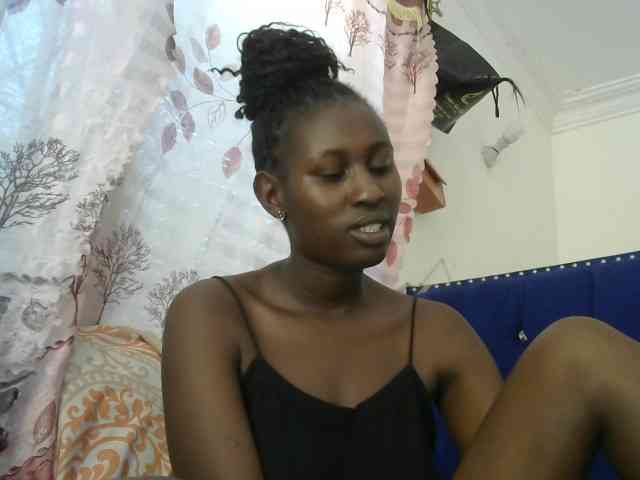 Africanqueen20 webcam