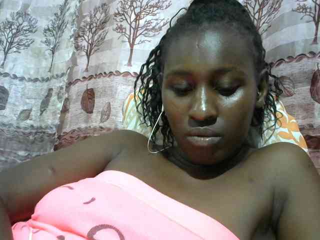 Africanqueen20 webcam