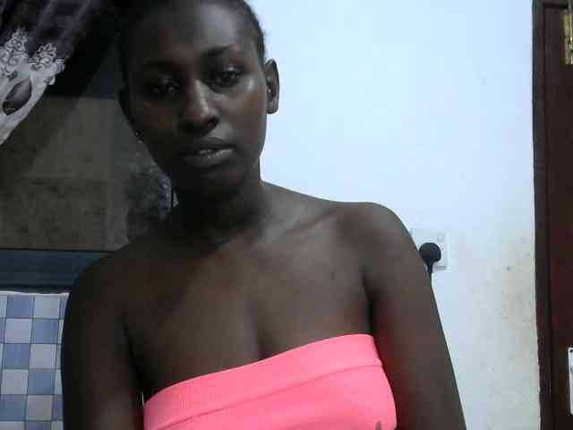 Africanqueen20 webcam