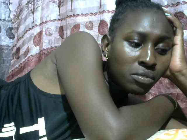 Africanqueen20 webcam