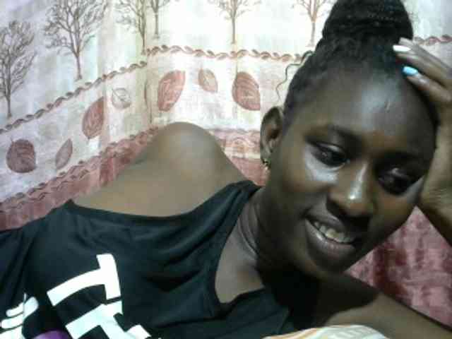 Africanqueen20 webcam