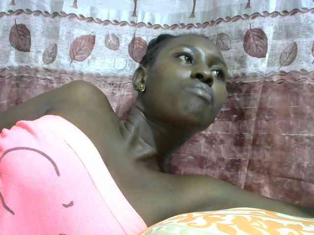 Africanqueen20 webcam