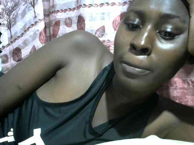 Africanqueen20 webcam