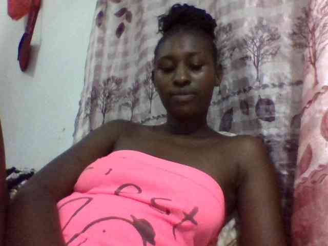 Africanqueen20 webcam