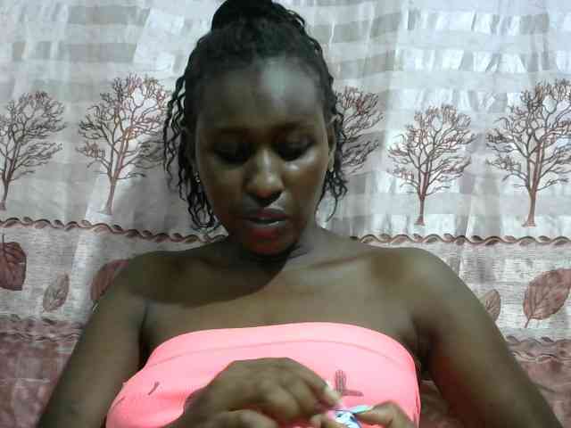 Africanqueen20 webcam