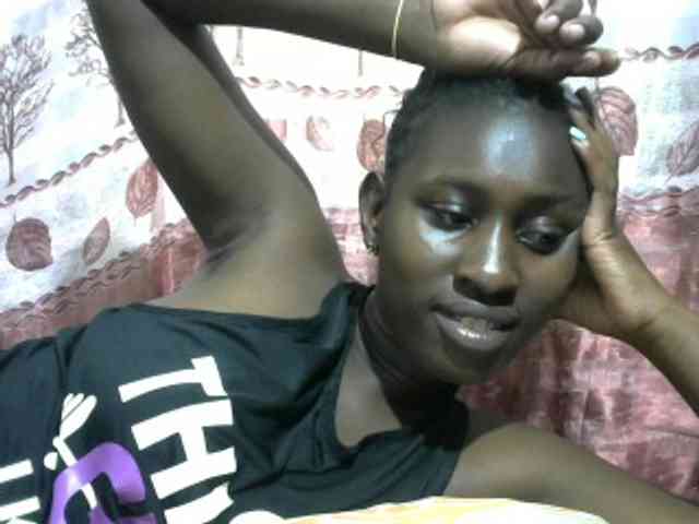 Africanqueen20 webcam