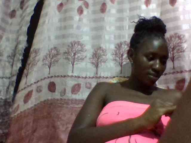 Africanqueen20 webcam
