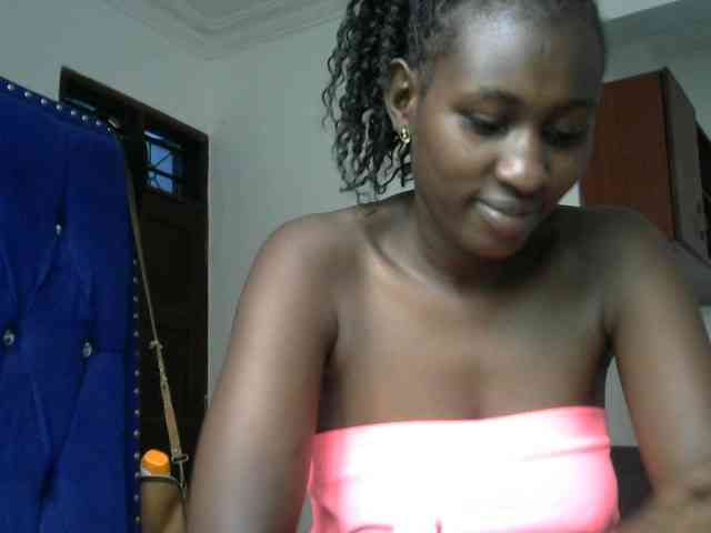 Africanqueen20 webcam