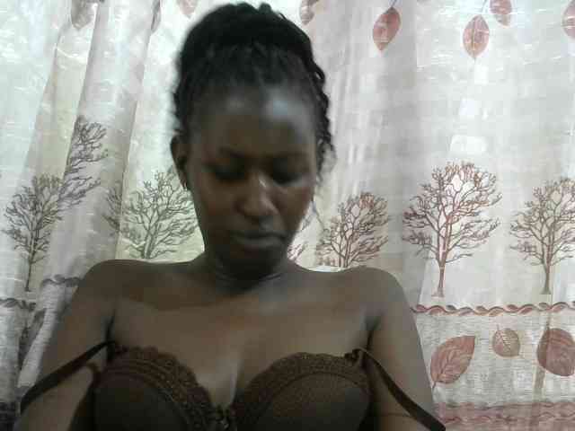 Africanqueen20 webcam