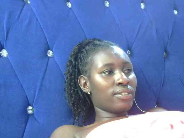 Africanqueen20 webcam