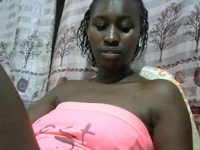 Africanqueen20 webcam