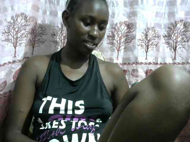 Africanqueen20 webcam