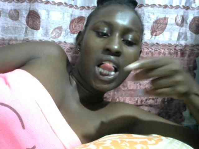 Africanqueen20 webcam