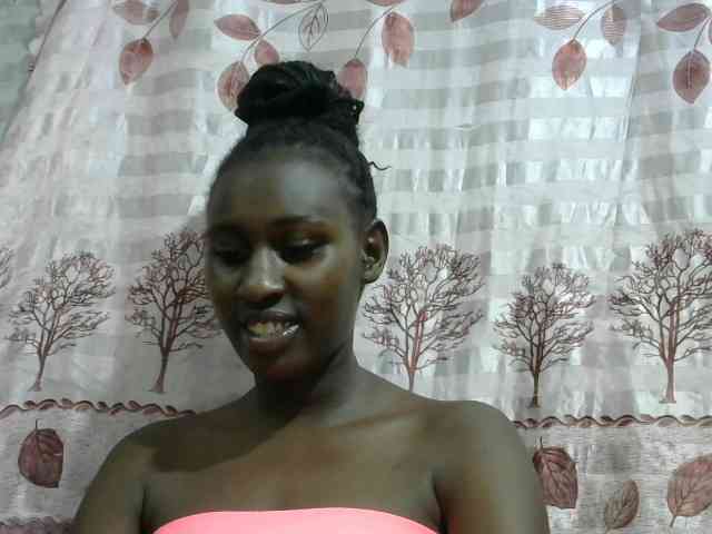 Africanqueen20 webcam