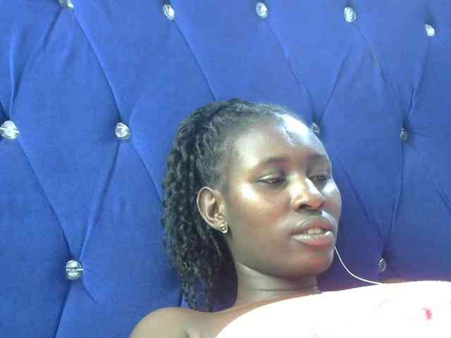 Africanqueen20 webcam