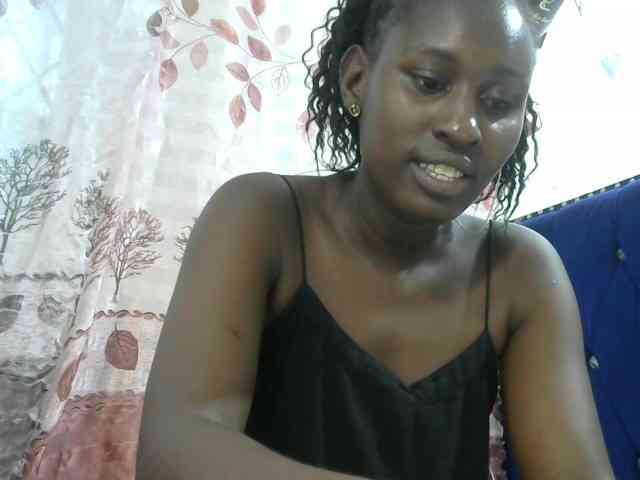 Africanqueen20 webcam