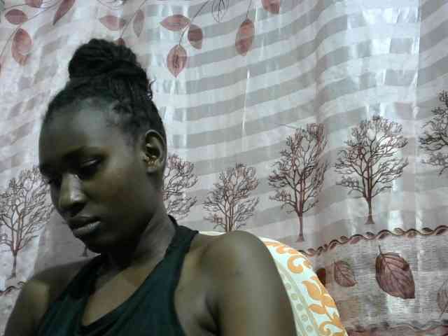 Africanqueen20 webcam