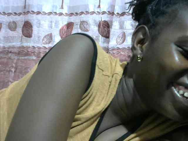 Africanqueen20 webcam