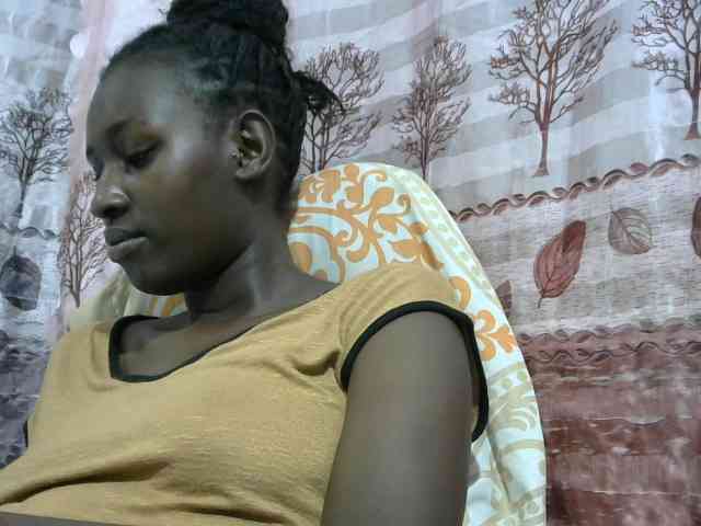 Africanqueen20 webcam