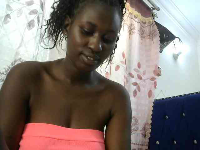 Africanqueen20 webcam