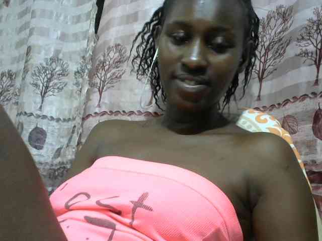 Africanqueen20 webcam