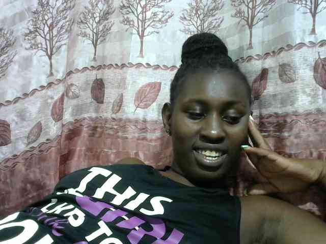 Africanqueen20 webcam