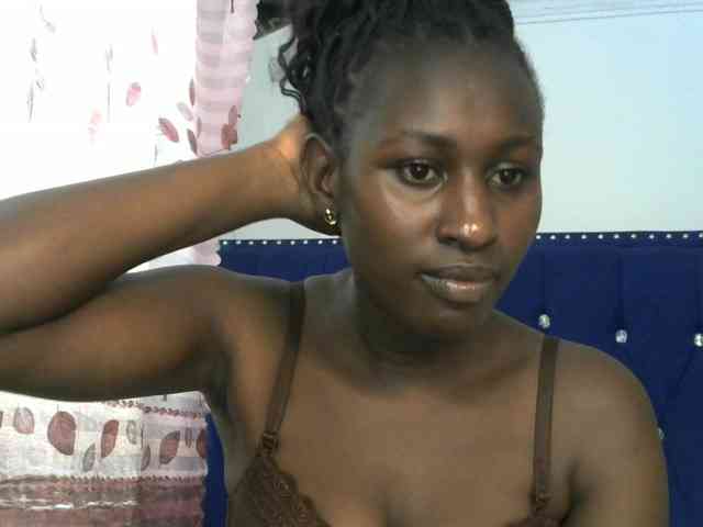 Africanqueen20 webcam