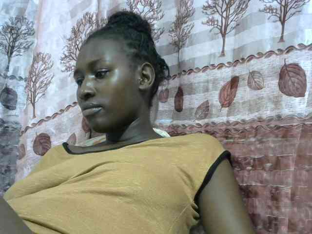 Africanqueen20 webcam