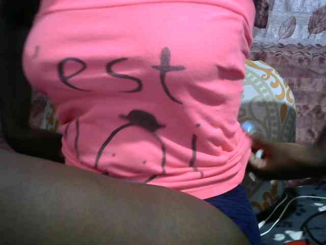 Africanqueen20 webcam