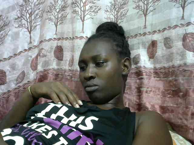 Africanqueen20 webcam