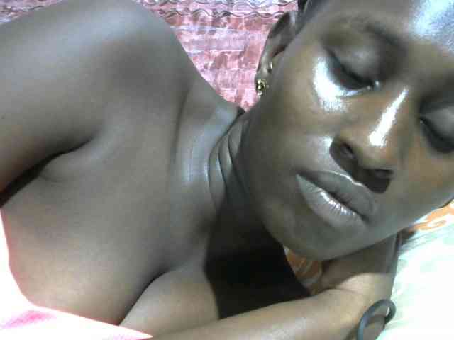 Africanqueen20 webcam