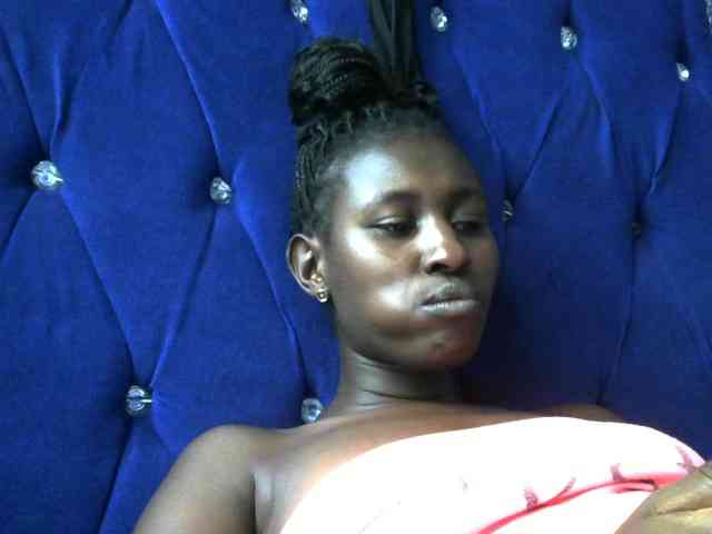 Africanqueen20 webcam