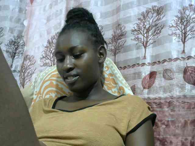 Africanqueen20 webcam