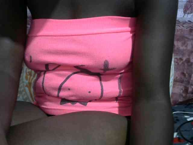 Africanqueen20 webcam