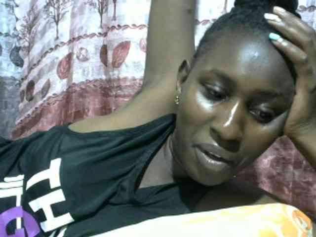 Africanqueen20 webcam