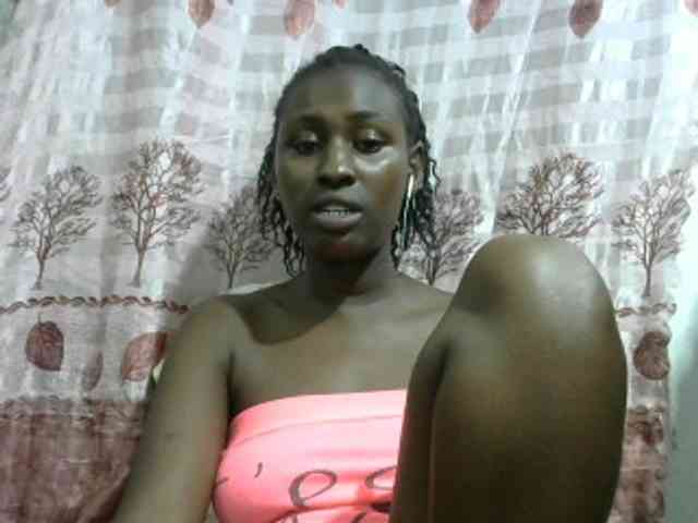 Africanqueen20 webcam