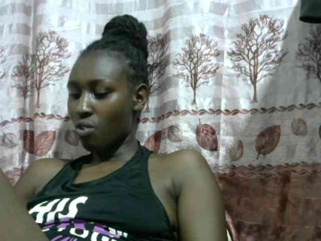 Africanqueen20 webcam