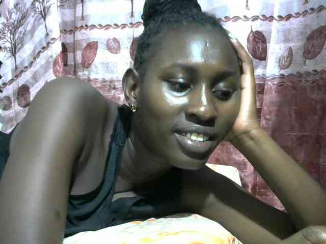 Africanqueen20 webcam