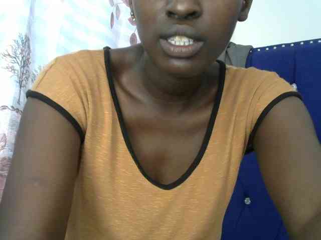 Africanqueen20 webcam