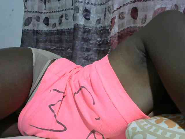 Africanqueen20 webcam