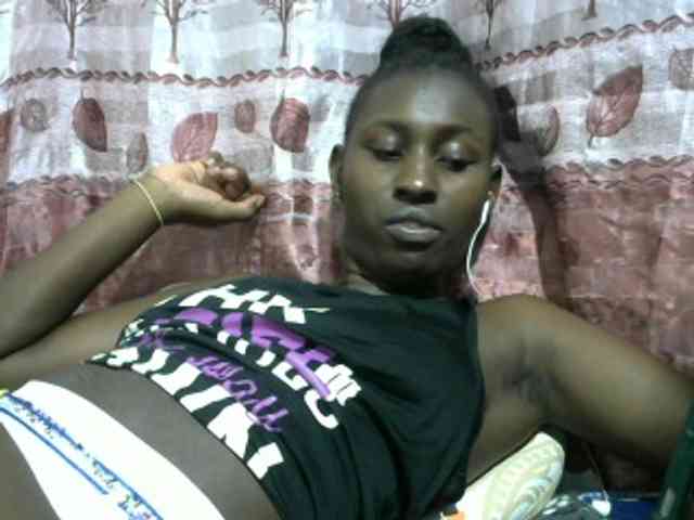 Africanqueen20 webcam